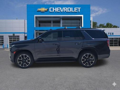 Dark Ash Metallic 2023 Chevrolet Tahoe RST