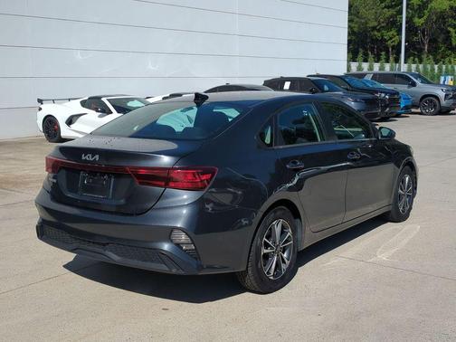 Gravity Gray 2024 Kia Forte LXS