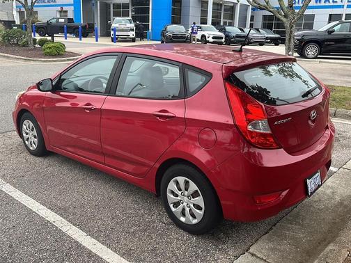 2016 Hyundai Accent SE