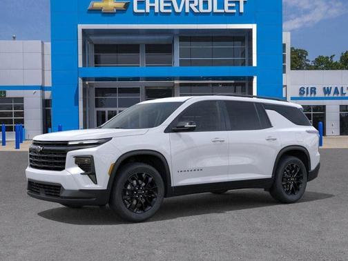 Summit White 2026 Chevrolet Traverse LT