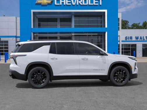 Summit White 2026 Chevrolet Traverse LT