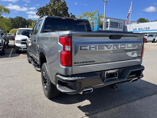 2020 Chevrolet Silverado 1500 Custom Trail Boss