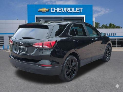 Mosaic Black Metallic 2023 Chevrolet Equinox LS