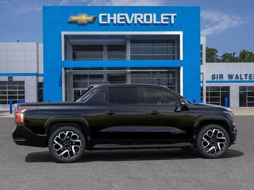 2024 Chevrolet Silverado EV RST