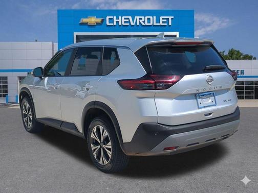 Brilliant Silver Metallic 2023 Nissan Rogue SV