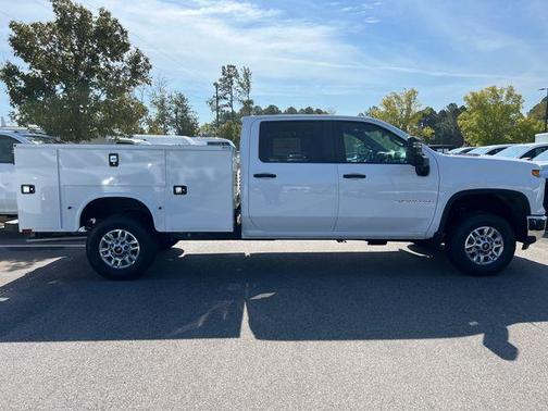 2025 Chevrolet Silverado 2500 WT