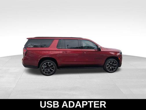 2024 Chevrolet Suburban RST