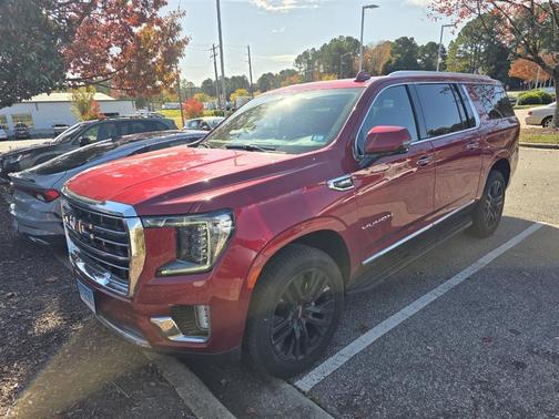 2022 GMC Yukon XL SLT