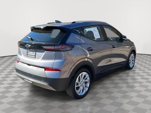 2022 Chevrolet Bolt EUV LT