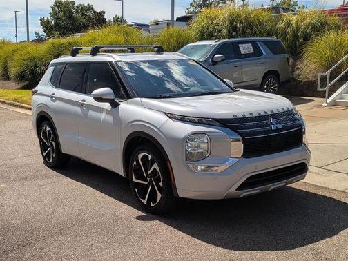 2022 Mitsubishi Outlander SEL