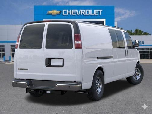 Summit White 2026 Chevrolet Express 3500 Work Van