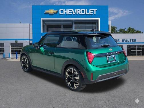 2025 MINI Hardtop ICONIC