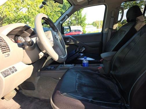 2017 Nissan Frontier SL