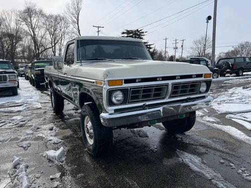 1976 Ford F-250 Highboy 4WD