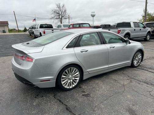 2014 Lincoln MKZ Base