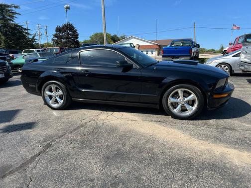 2009 Ford Mustang GT Premium