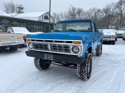 1976 Ford F-150 Base
