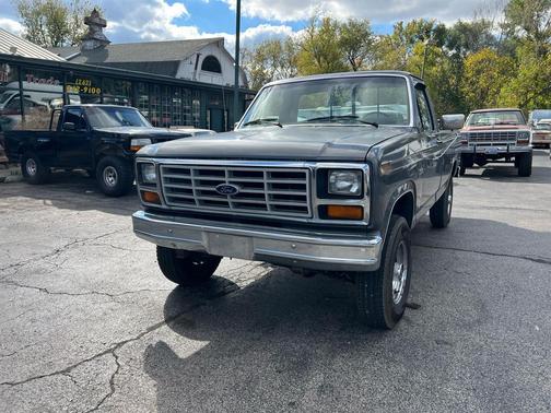 1985 Ford Pickup Truck Base