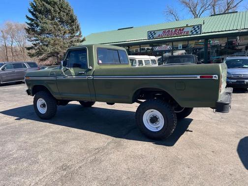 Green 1977 Ford F-250 Highboy 4WD