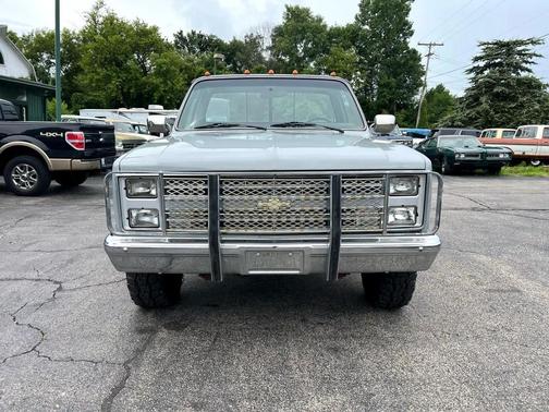 1985 Chevrolet Pickup Truck Base