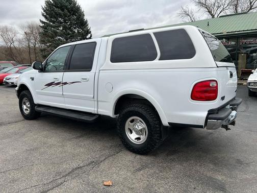 2002 Ford F-150 XLT SuperCrew