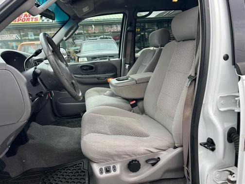 2002 Ford F-150 XLT SuperCrew