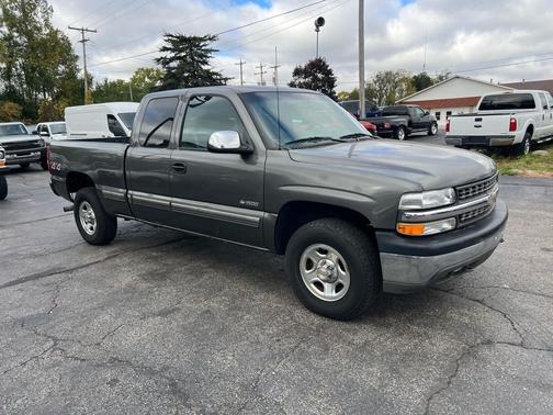 2002 Chevrolet Silverado 1500 LS Extended Cab