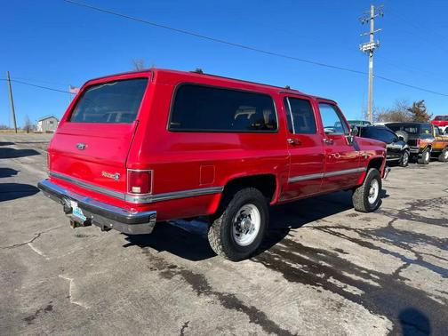 1988 Chevrolet Suburban V20/25 Panel Doors