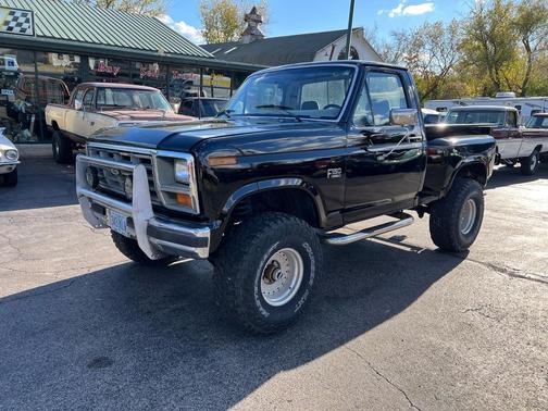1986 Ford Pickup Truck Base