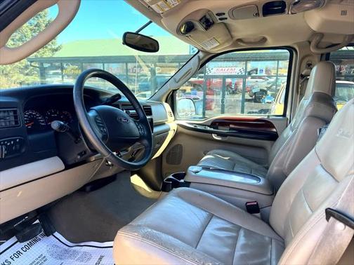 2005 Ford Excursion Limited