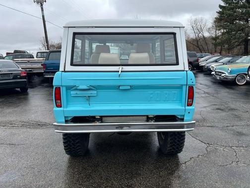 Light Blue 1971 Ford Bronco 4WD