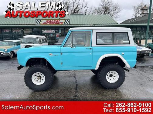 Light Blue 1971 Ford Bronco 4WD