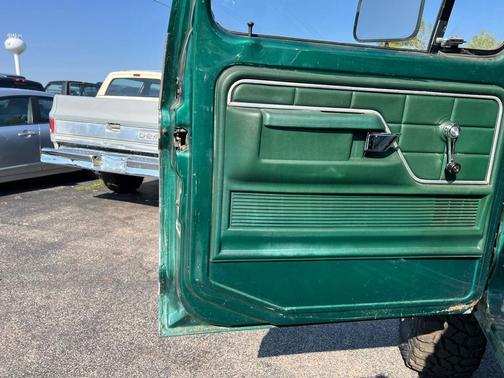 1977 Ford F-150 Base