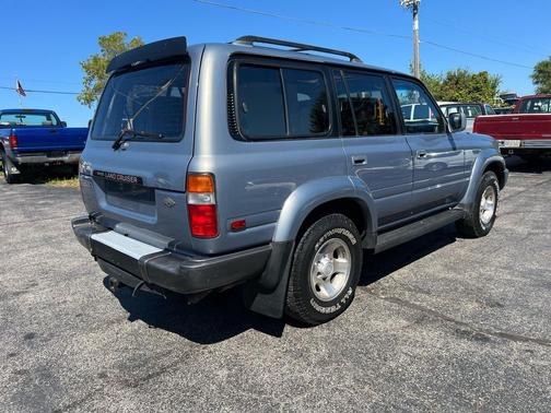 1996 Toyota Land Cruiser Base