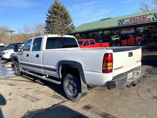 2002 Chevrolet Silverado 2500 LS H/D Crew Cab