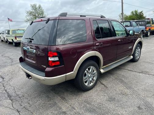 Maroon 2006 Ford Explorer Eddie Bauer