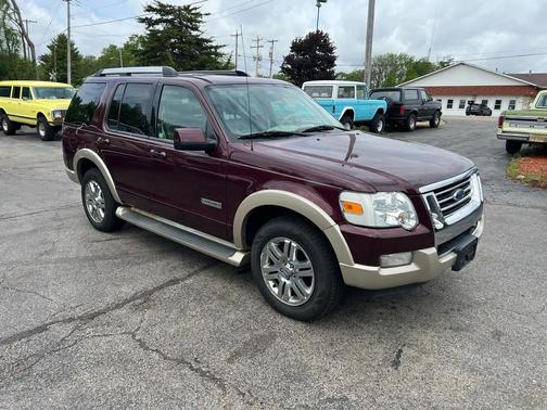 Maroon 2006 Ford Explorer Eddie Bauer