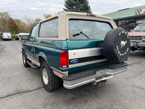 1996 Ford Bronco XLT