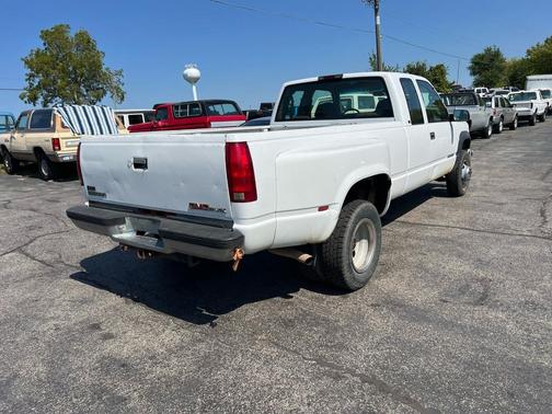 1997 GMC Sierra 3500 SL H/D Extended Cab
