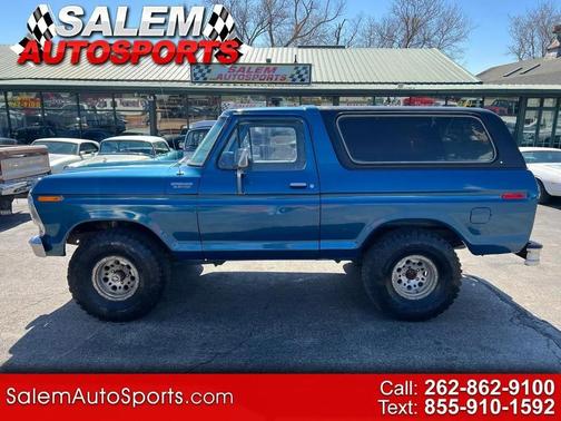 Blue 1979 Ford Bronco Custom 4WD