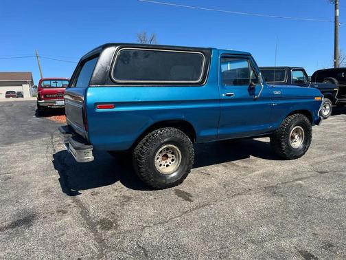 Blue 1979 Ford Bronco Custom 4WD
