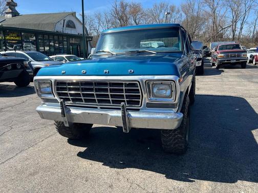 Blue 1979 Ford Bronco Custom 4WD