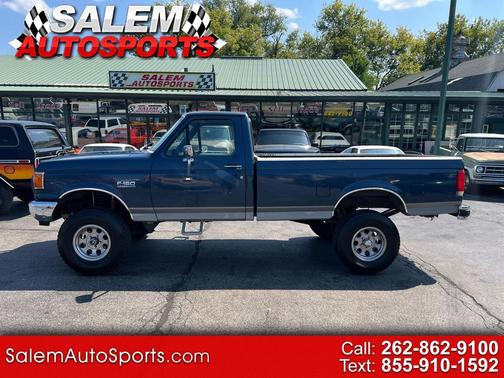 1987 Ford F-150 Styleside 133'' WB 4WD
