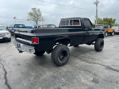 1983 Chevrolet Pickup Truck Base