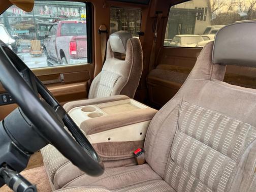 1989 Chevrolet Pickup Truck Base