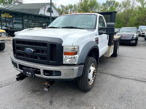 2008 Ford F-450 4WD Reg Cab 141'' WB 60'' CA XLT