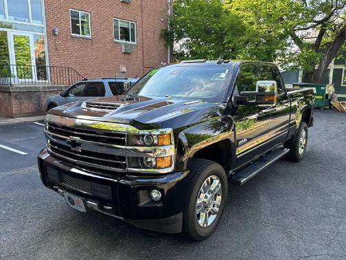 Black 2019 Chevrolet Silverado 2500 High Country
