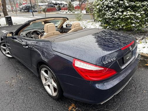 2013 Mercedes-Benz SL-Class Roadster w/ Sport and Premium Package
