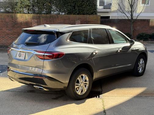 2020 Buick Enclave FWD Essence
