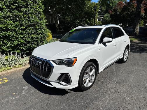 Ibis White 2021 Audi Q3 45 S line Premium